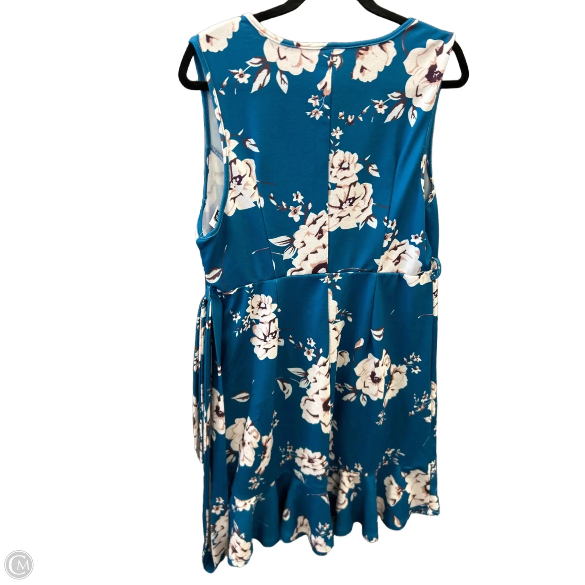Dress Casual Midi By Shein In Floral Print. Size: 1x