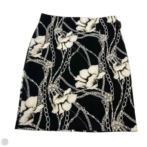 Skirt Mini & Short By White House Black Market In Black. Size: S